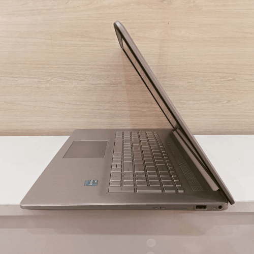 لپ‌تاپ HP 17-conxxx 